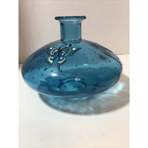Beautiful Aqua Blue Glass fat vase with butterflies 9.5" Dia. Teal Blue Green - Picture 2 of 8